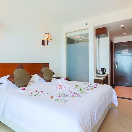 Rongjin Haiyue Hotel Саня Екстериор снимка