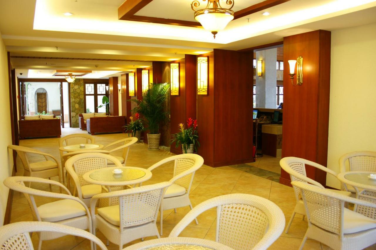 Rongjin Haiyue Hotel Саня Екстериор снимка